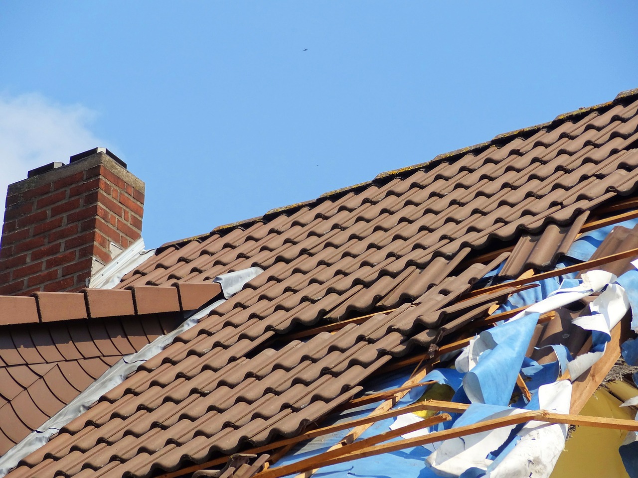 storm-roof-repair